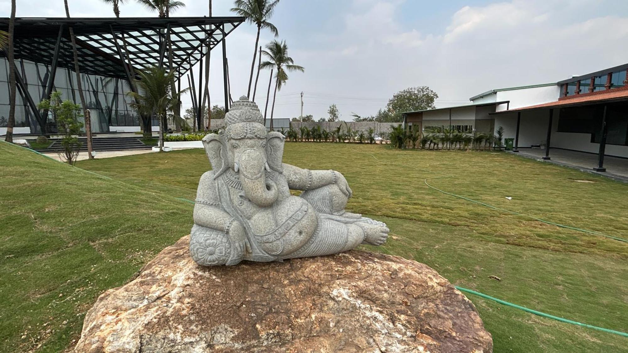 Serene Resort Hyderabad Shamshabad Zewnętrze zdjęcie