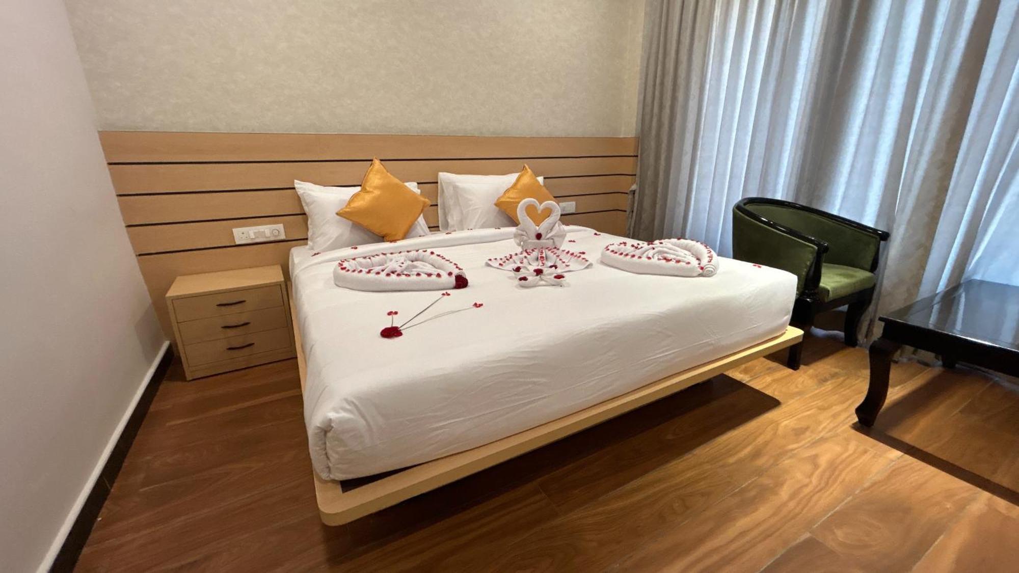 Serene Resort Hyderabad Shamshabad Zewnętrze zdjęcie