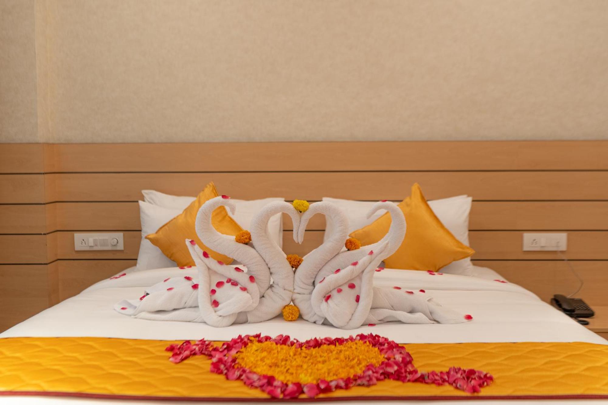 Serene Resort Hyderabad Shamshabad Zewnętrze zdjęcie